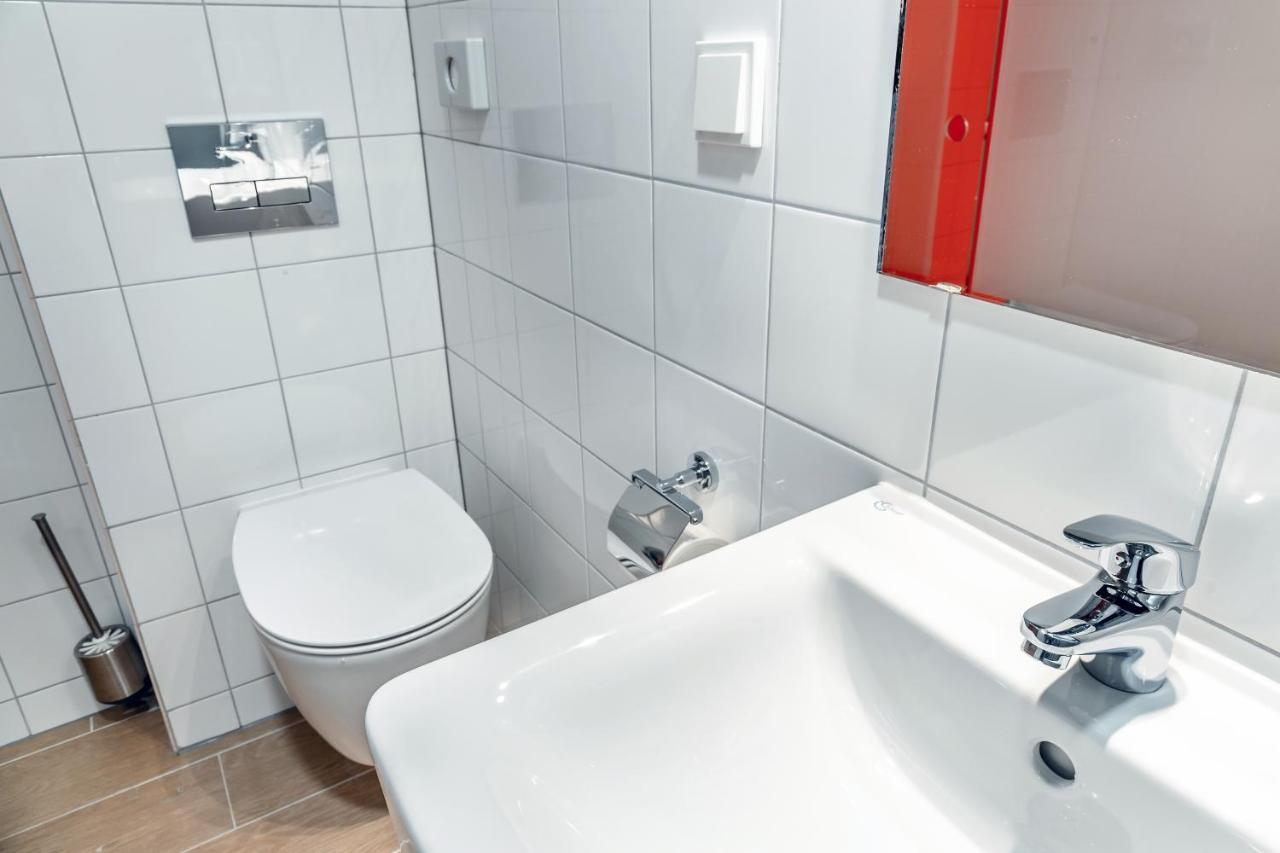 Augustus Hotel Bernkastel - Comfortable Budget Hotel Quarto foto